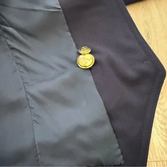 Vintage Valentino Miss V Navy Cropped Blazer with Gold Buttons - Picture 11 of 11